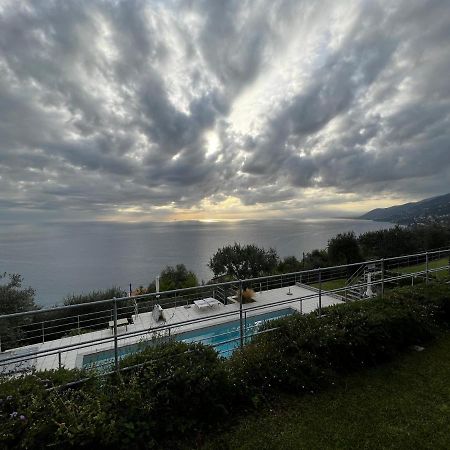 Casa Mirella, Un Gioiello Unico Villa Camogli Exteriör bild